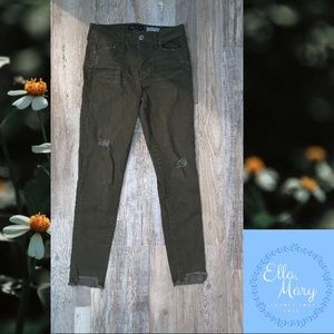 High Waisted Jegging